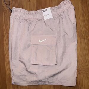NIKE LOOSE FIT HIGH RISE SHORTS SZ WOMEN MEDIUM NWT